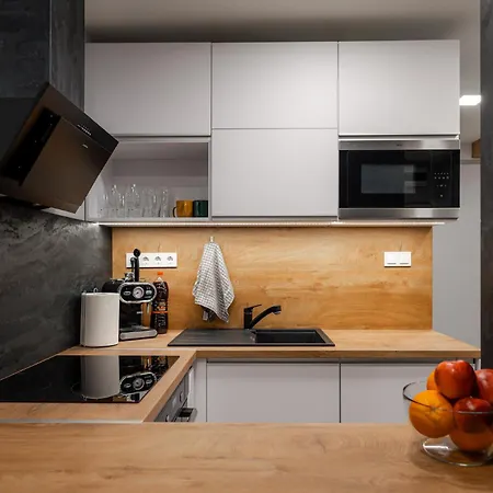 Dugonics Apartman